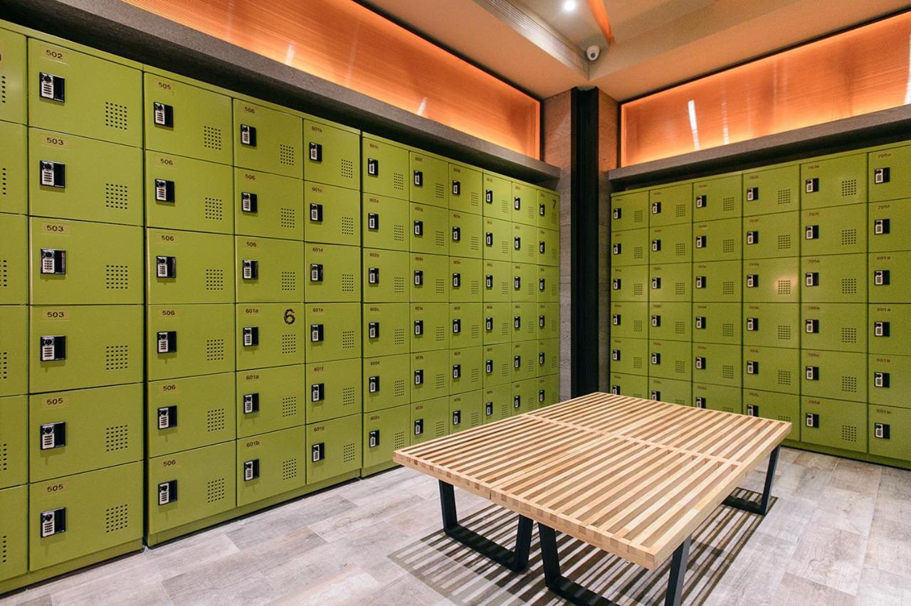 Kiwi Express Hotel-Taichung Station II Екстер'єр фото