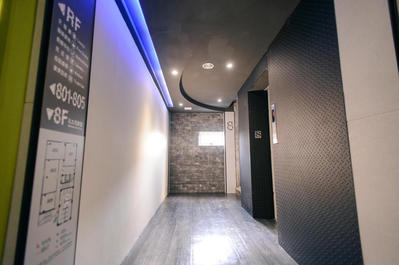 Kiwi Express Hotel-Taichung Station II Екстер'єр фото