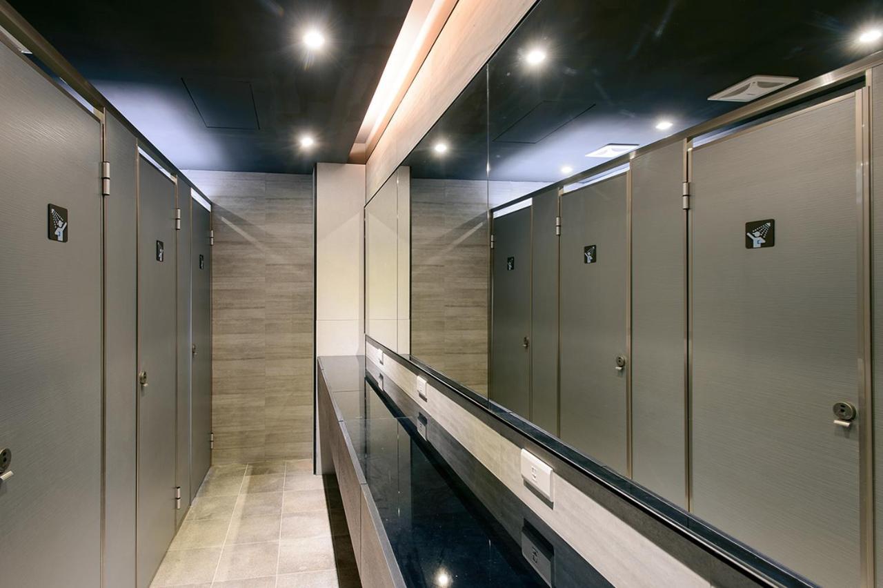 Kiwi Express Hotel-Taichung Station II Екстер'єр фото