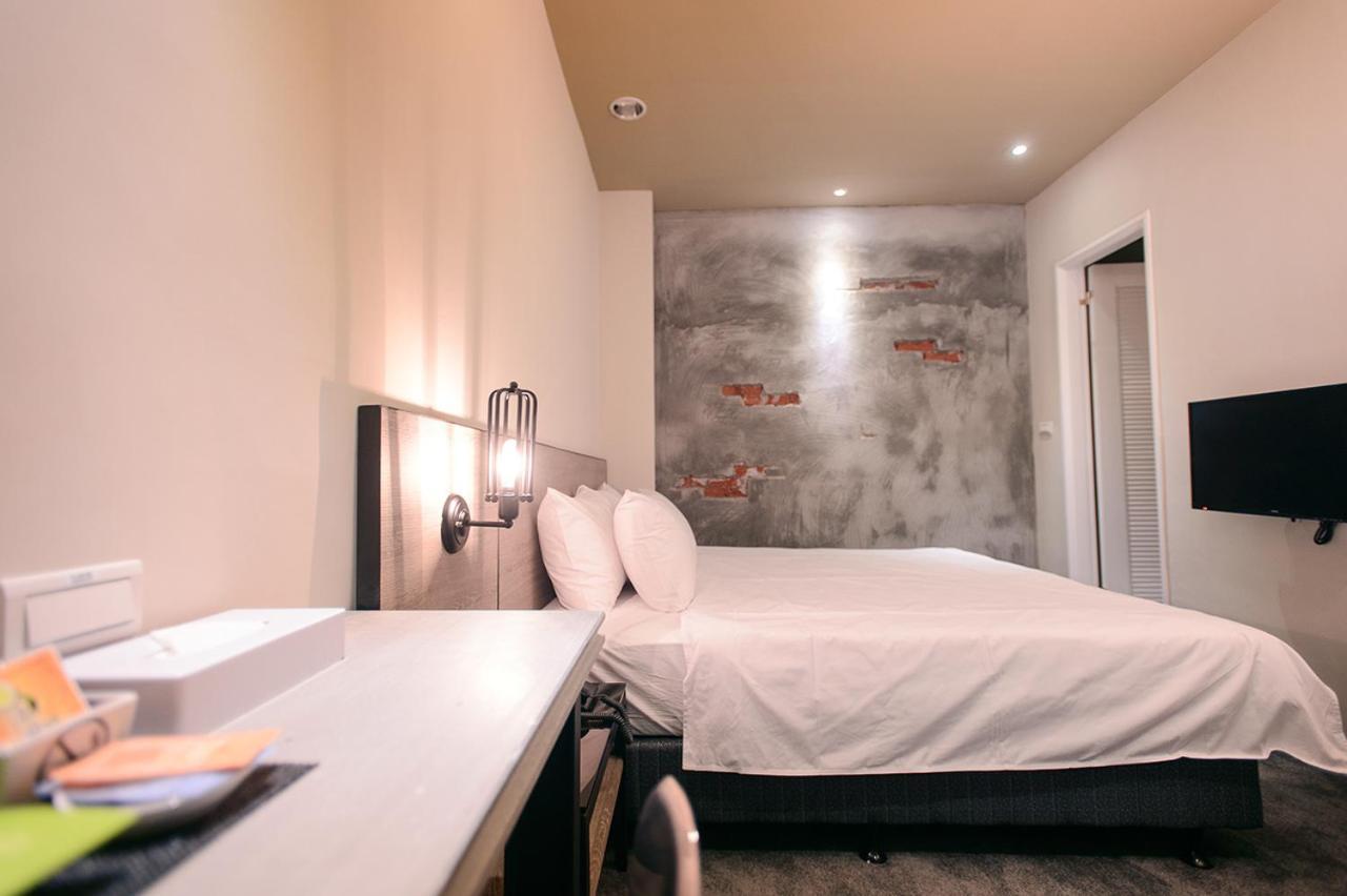 Kiwi Express Hotel-Taichung Station II Екстер'єр фото